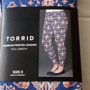Leggings (Torrid)